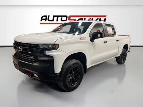 Used 2020 Chevrolet Silverado 1500 LT Trail Boss AWD/4WD image 3