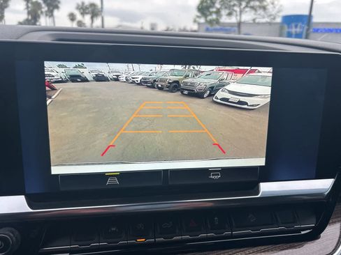 Used 2023 Chevrolet Silverado 1500 RST image 39