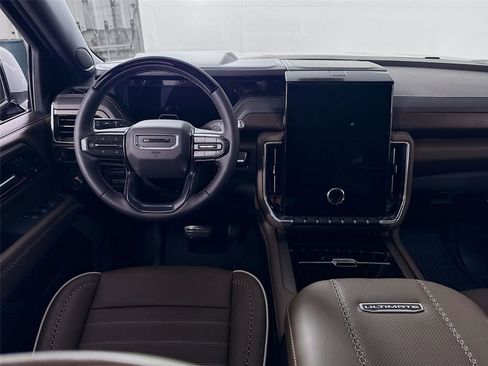 New 2026 GMC Yukon XL Denali Ultimate w/ LPO, Floor Liner Package AWD/4WD image 2