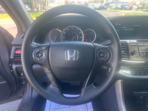 Used 2015 Honda Accord EX image 16