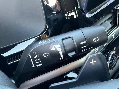New 2026 Nissan Pathfinder SV AWD/4WD image 28