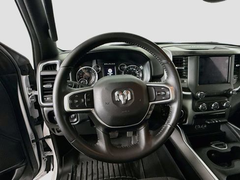 Used 2021 RAM 1500 Big Horn AWD/4WD image 11