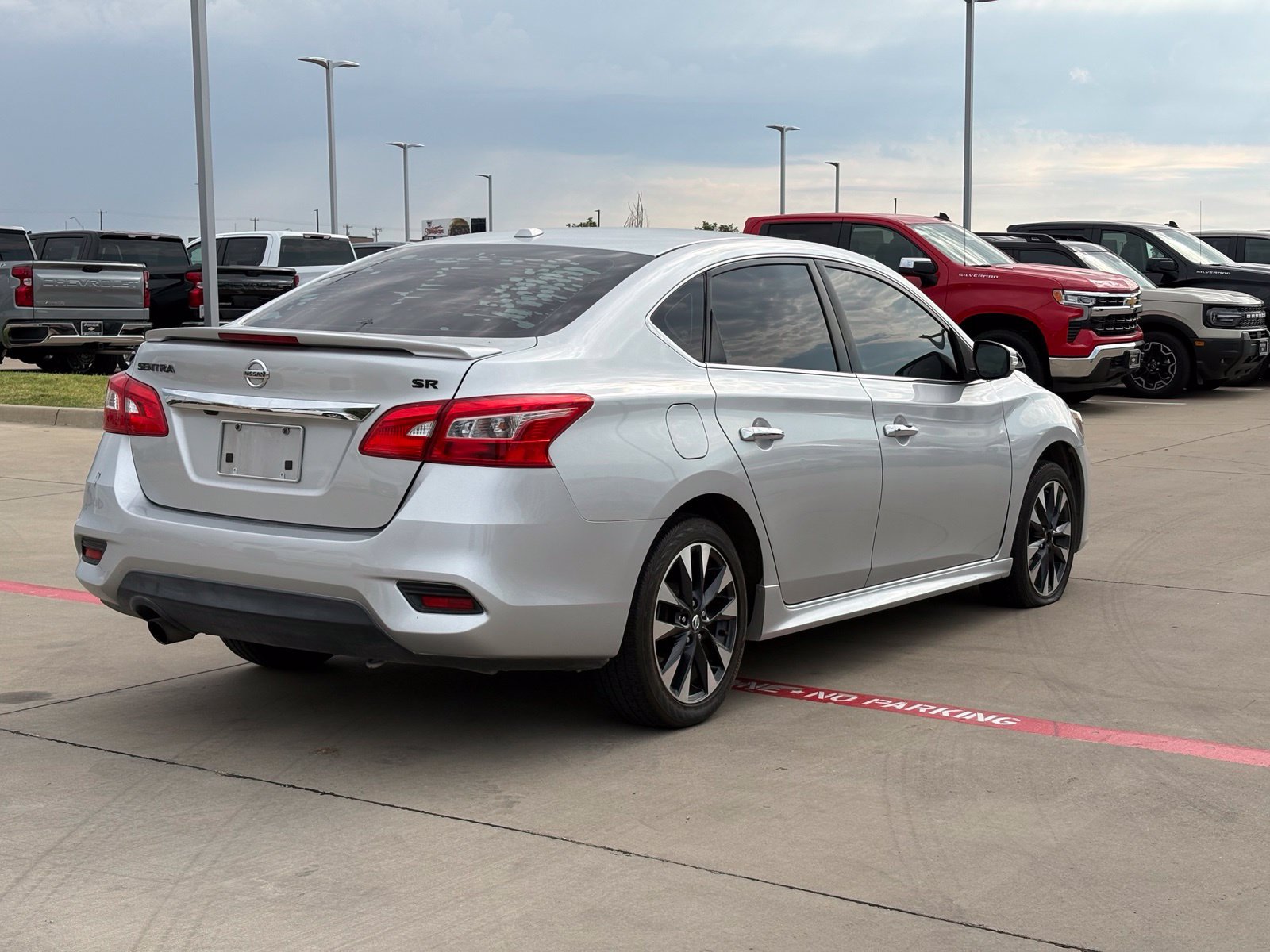 Used 2017 Nissan Sentra SR FWD image 7