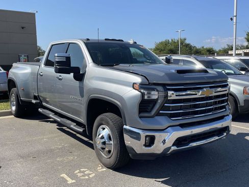 Used 2024 Chevrolet Silverado 3500 LTZ w/ LTZ Convenience Package AWD/4WD image 1