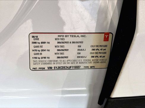 Used 2018 Tesla Model X 75D AWD/4WD image 35