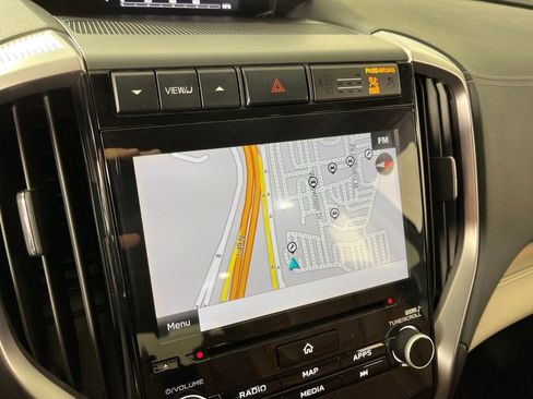 Used 2022 Subaru Ascent Touring AWD/4WD image 29