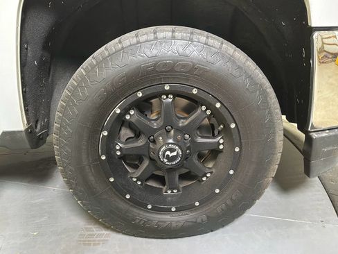 Used 2016 Chevrolet Silverado 1500 LT w/ Trailering Package AWD/4WD image 12