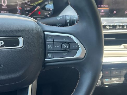 Used 2022 Jeep Compass Limited AWD/4WD image 20