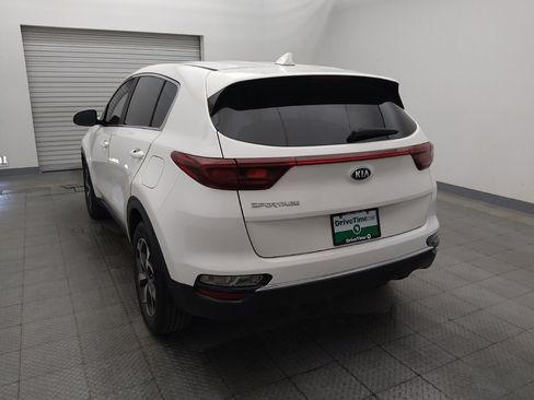 Used 2022 Kia Sportage LX FWD image 6