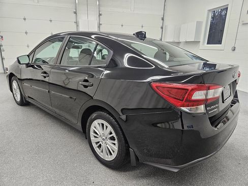 Used 2018 Subaru Impreza 2.0i Premium image 7