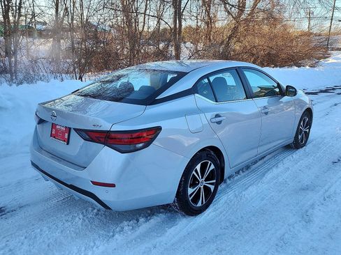 Used 2023 Nissan Sentra SV image 4