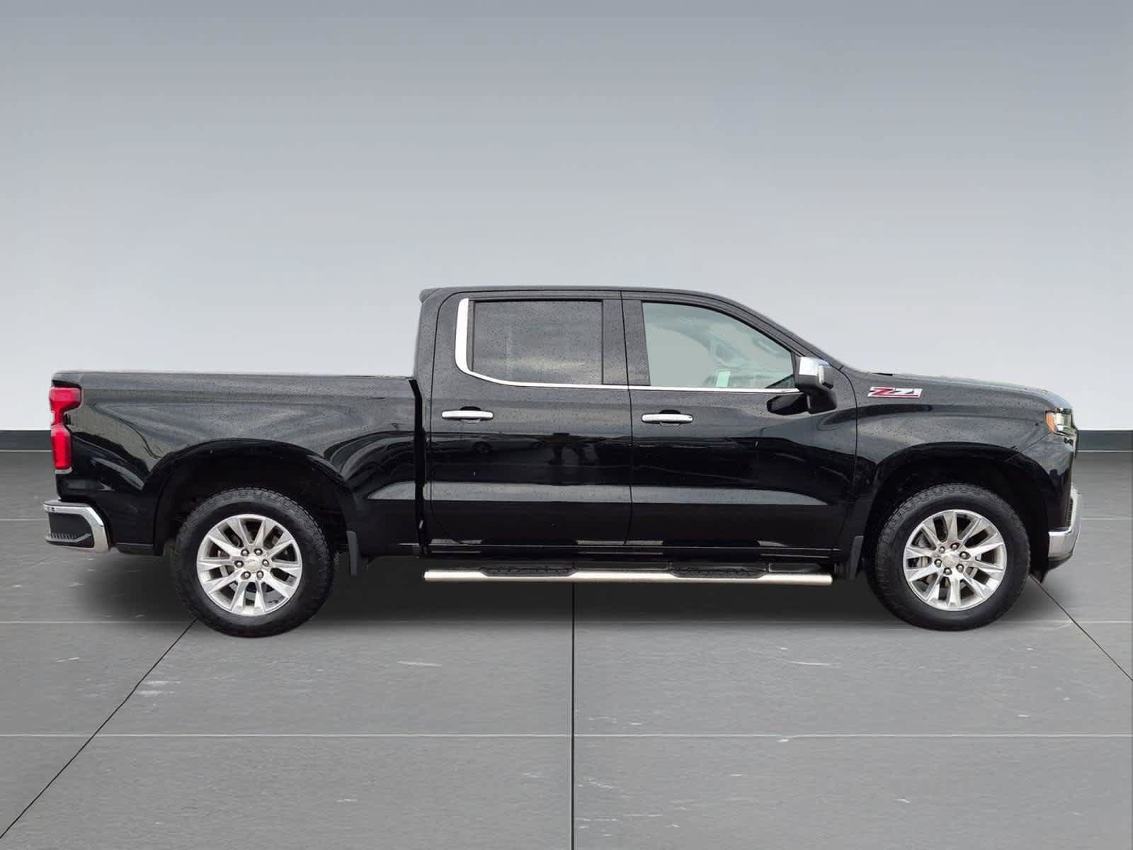 Used 2019 Chevrolet Silverado 1500 LTZ w/ LTZ Plus Package AWD/4WD image 7
