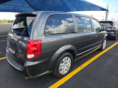 Used 2017 Dodge Grand Caravan SE w/ Power Window Group FWD image 6