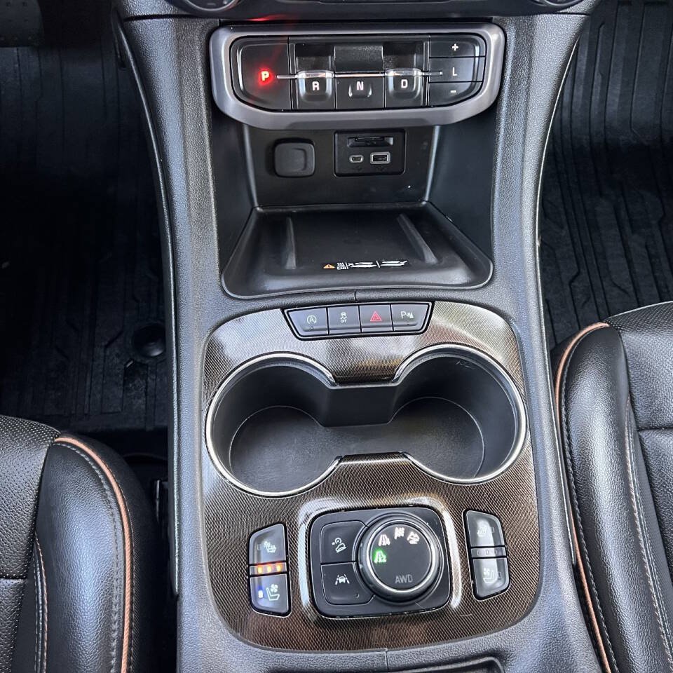 Used 2022 GMC Acadia AT4 AWD/4WD image 24
