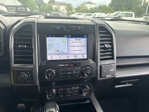 Used 2019 Ford F150 XLT w/ Equipment Group 302A Luxury AWD/4WD image 29