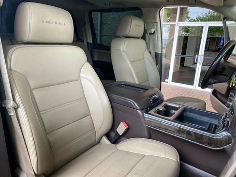 Used 2016 GMC Sierra 2500 Denali w/ Duramax Plus Package image 20