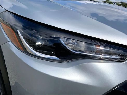Used 2024 Toyota Corolla Cross AWD Hybrid image 27