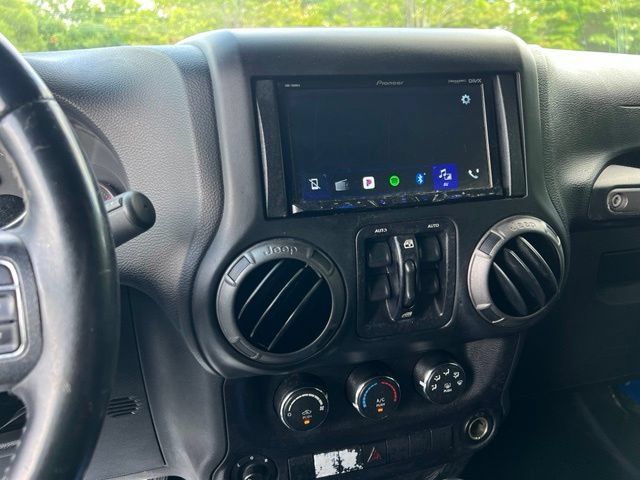 Used 2016 Jeep Wrangler Unlimited Sport w/ Quick Order Package 24S AWD/4WD image 36