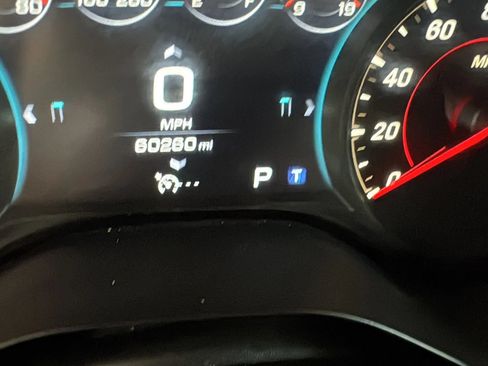 Used 2017 Chevrolet Camaro SS RWD image 19