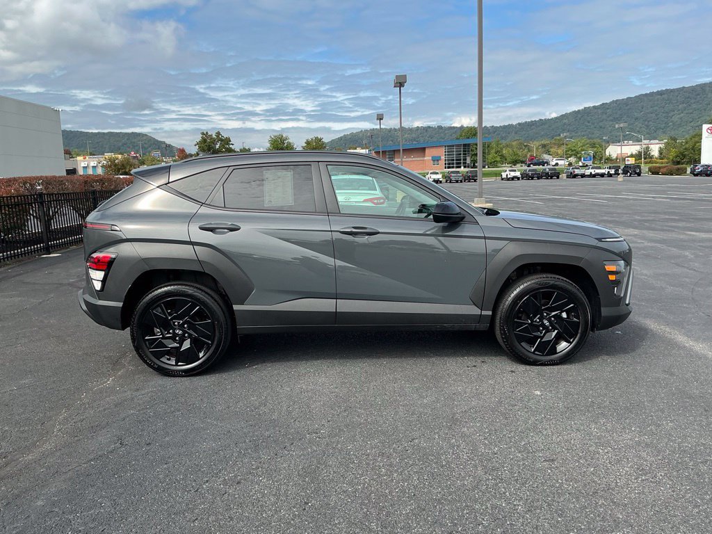 Certified 2026 Hyundai Kona SEL Sport AWD/4WD image 4