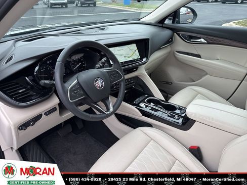 Used 2023 Buick Envision Avenir image 15