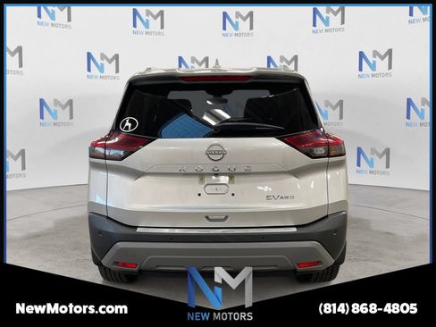 Used 2023 Nissan Rogue SV w/ SV Premium B Package AWD/4WD image 4