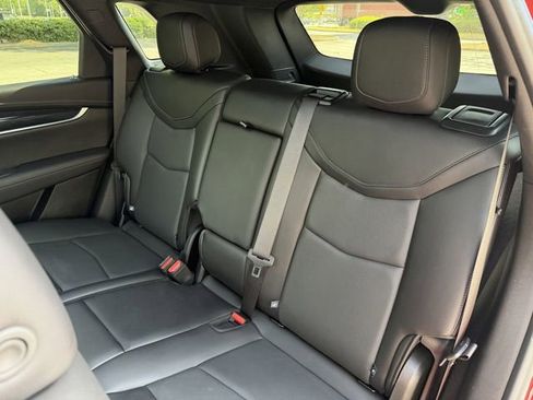 Used 2024 Cadillac XT5 Premium Luxury FWD image 31