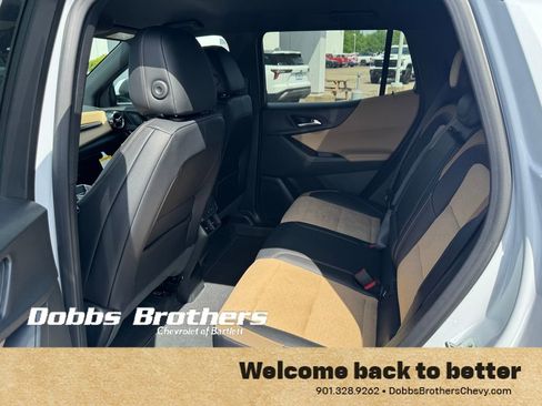 New 2026 Chevrolet Equinox ACTIV w/ Convenience Package III FWD image 29