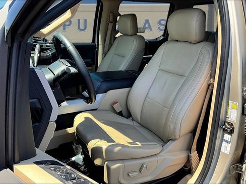 Used 2018 Ford F250 Lariat w/ Chrome Package AWD/4WD image 22