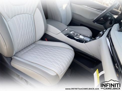 New 2026 INFINITI QX60 Autograph image 10