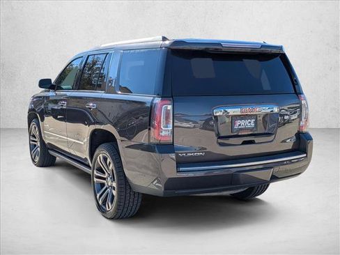Used 2018 GMC Yukon Denali w/ Denali Ultimate Package image 3