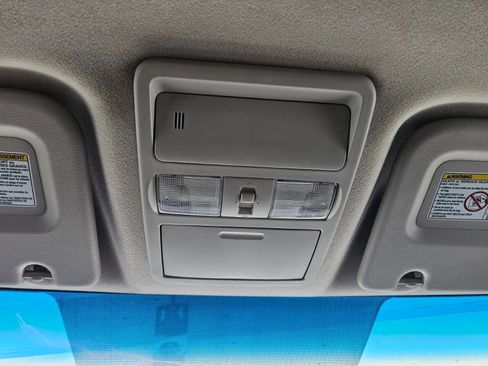 Used 2020 Nissan NV 1500 S image 17