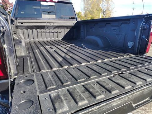 Used 2024 GMC Sierra 2500 Denali w/ Denali Reserve Package image 35