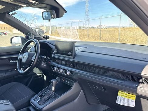Used 2025 Honda CR-V Sport image 28