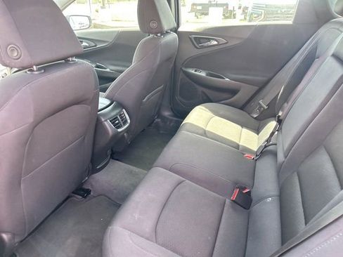Used 2023 Chevrolet Malibu LT FWD image 28