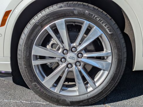 Used 2022 Cadillac XT6 Premium Luxury w/ Technology Package image 34