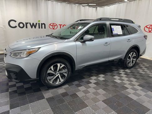 Used 2022 Subaru Outback Limited w/ Popular Package #2 image 4