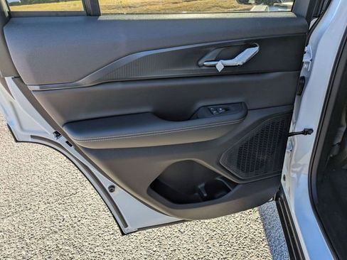 New 2025 Jeep Grand Cherokee Laredo RWD image 36