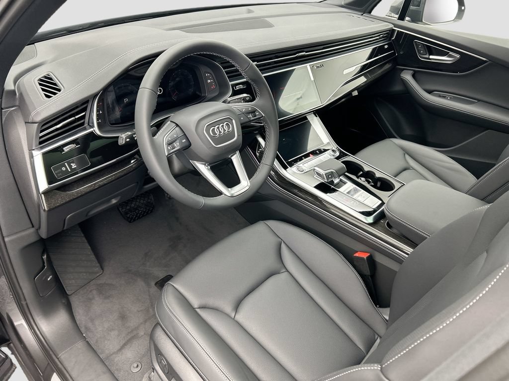 Used 2026 Audi Q7 3.0T Premium Plus w/ Premium Plus Package AWD/4WD image 10