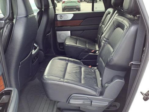 Used 2022 Lincoln Navigator L Reserve image 24