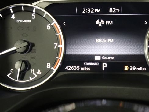 Used 2023 Nissan Rogue SV FWD image 39