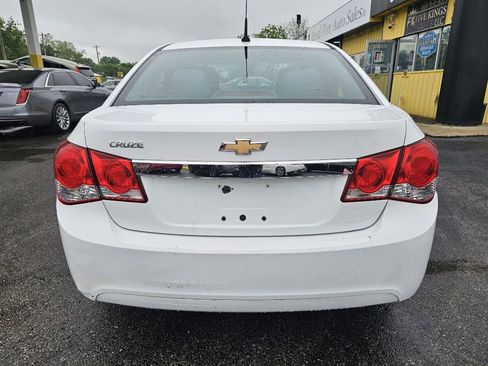 Used 2014 Chevrolet Cruze LS FWD image 13