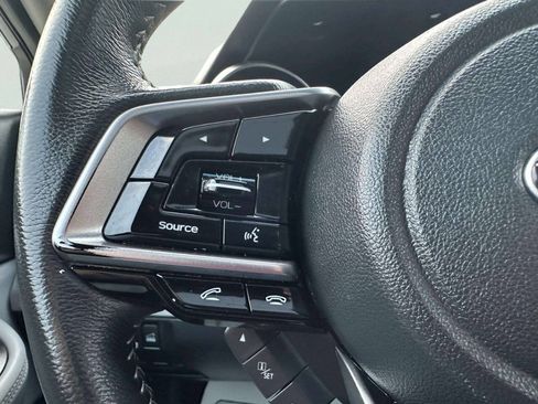 Used 2018 Subaru Outback 2.5i Limited AWD/4WD image 25