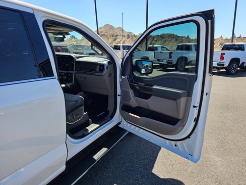 Used 2024 Ford F150 Platinum w/ Equipment Group 703A Plus AWD/4WD image 31