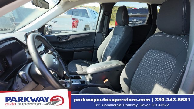 Used 2023 Ford Escape Active w/ Tech Pack #1 AWD/4WD image 11