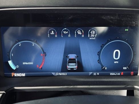 Used 2025 Ford F450 Platinum image 26