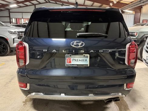 Used 2022 Hyundai Palisade Calligraphy image 7