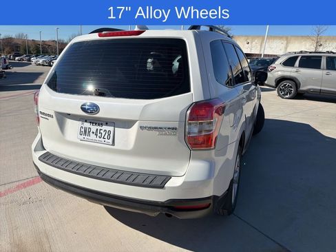 Used 2016 Subaru Forester 2.5i w/ Alloy Wheel Package image 4