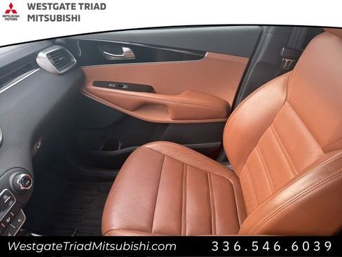 Used 2019 Kia Sorento SX image 14