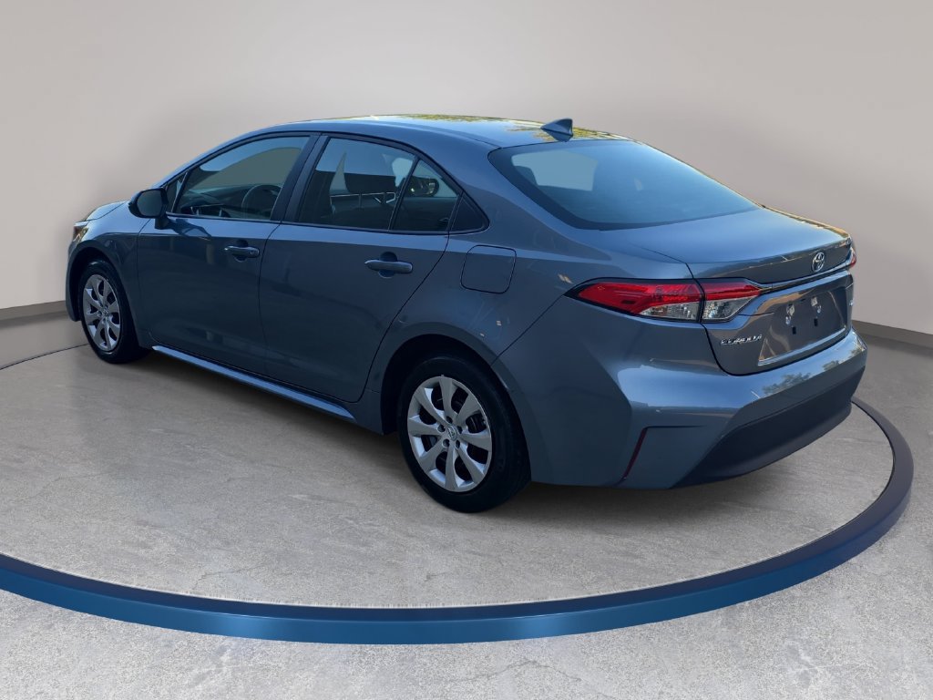 Used 2024 Toyota Corolla LE FWD image 7